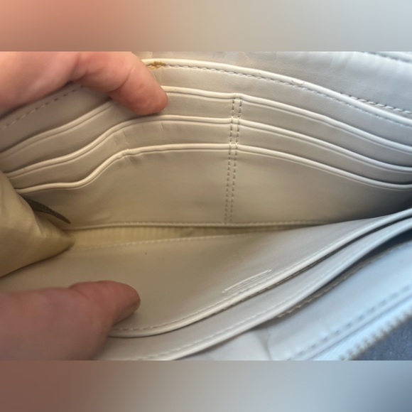 COACH CHELSEA HERITAGE STRIPE WRISTLET - Picture 8 of 11